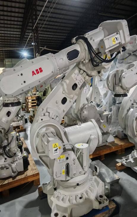 ABB IRB6700-235/2.65